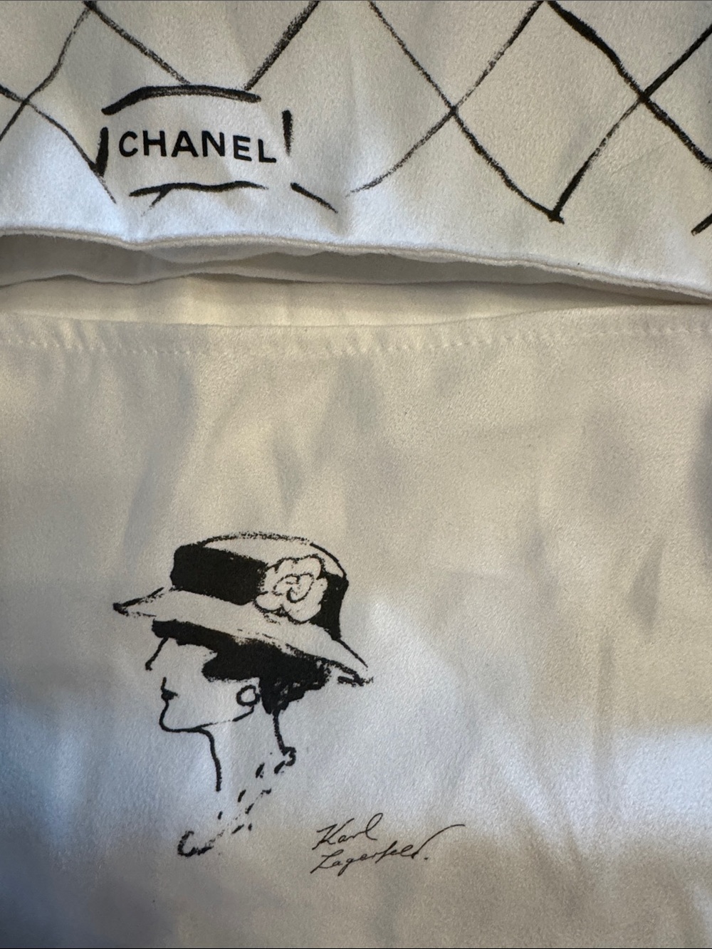 CHANEL Dust Bag - Picture 4 of 4